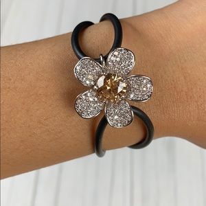 Flower rhinestone crystal pendant bracelet